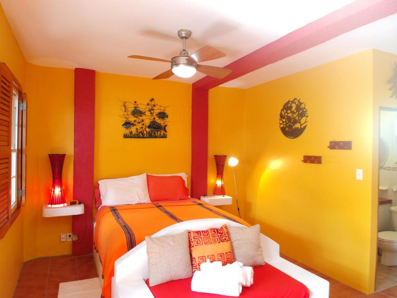 Seaside Cabanas Hotel Caye Corker Luaran gambar