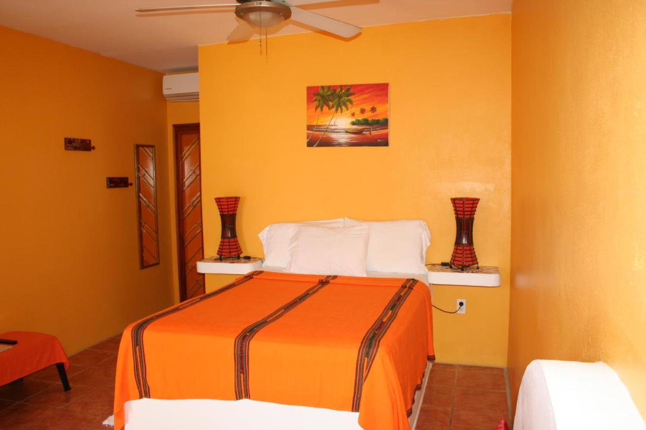 Seaside Cabanas Hotel Caye Corker Luaran gambar