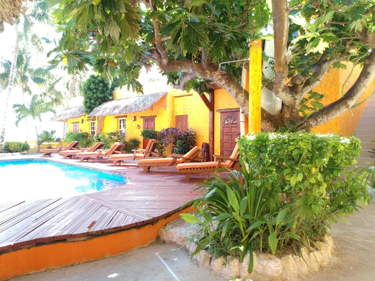 Seaside Cabanas Hotel Caye Corker Luaran gambar