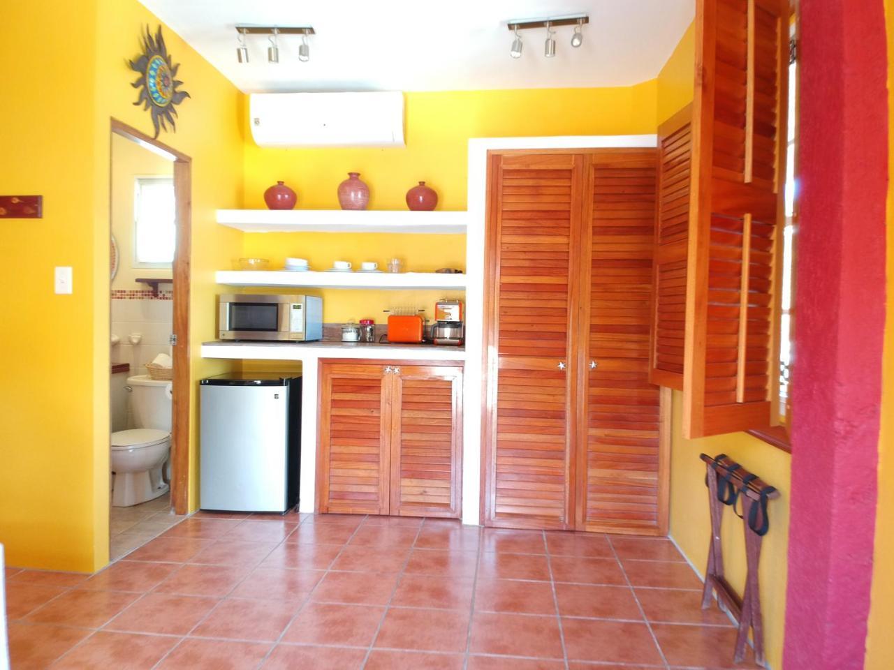 Seaside Cabanas Hotel Caye Corker Luaran gambar